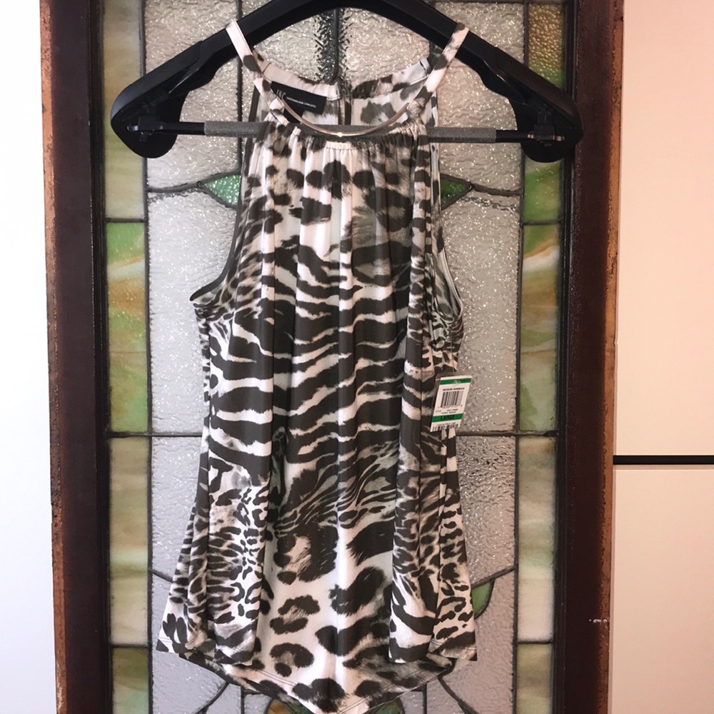 Animal Print Top 🌞🌞🌞